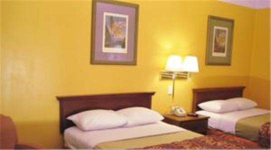 Charlotte Express Inn Oda fotoğraf